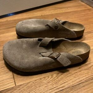 Birkenstock Soft Footbed Boston Clog.